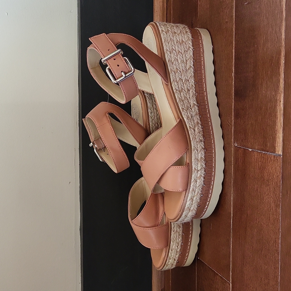 Vince Camuto platform espadrilles sz 8
